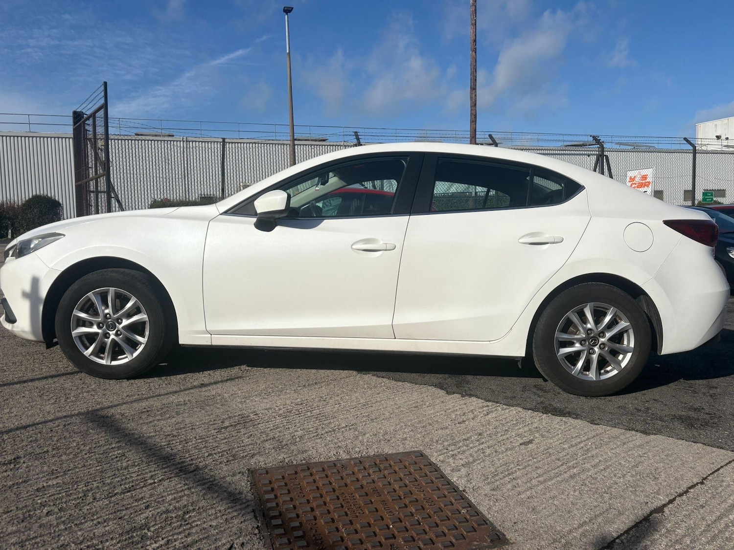 Used Mazda Mazda3 for sale - 77925760: Photo 9