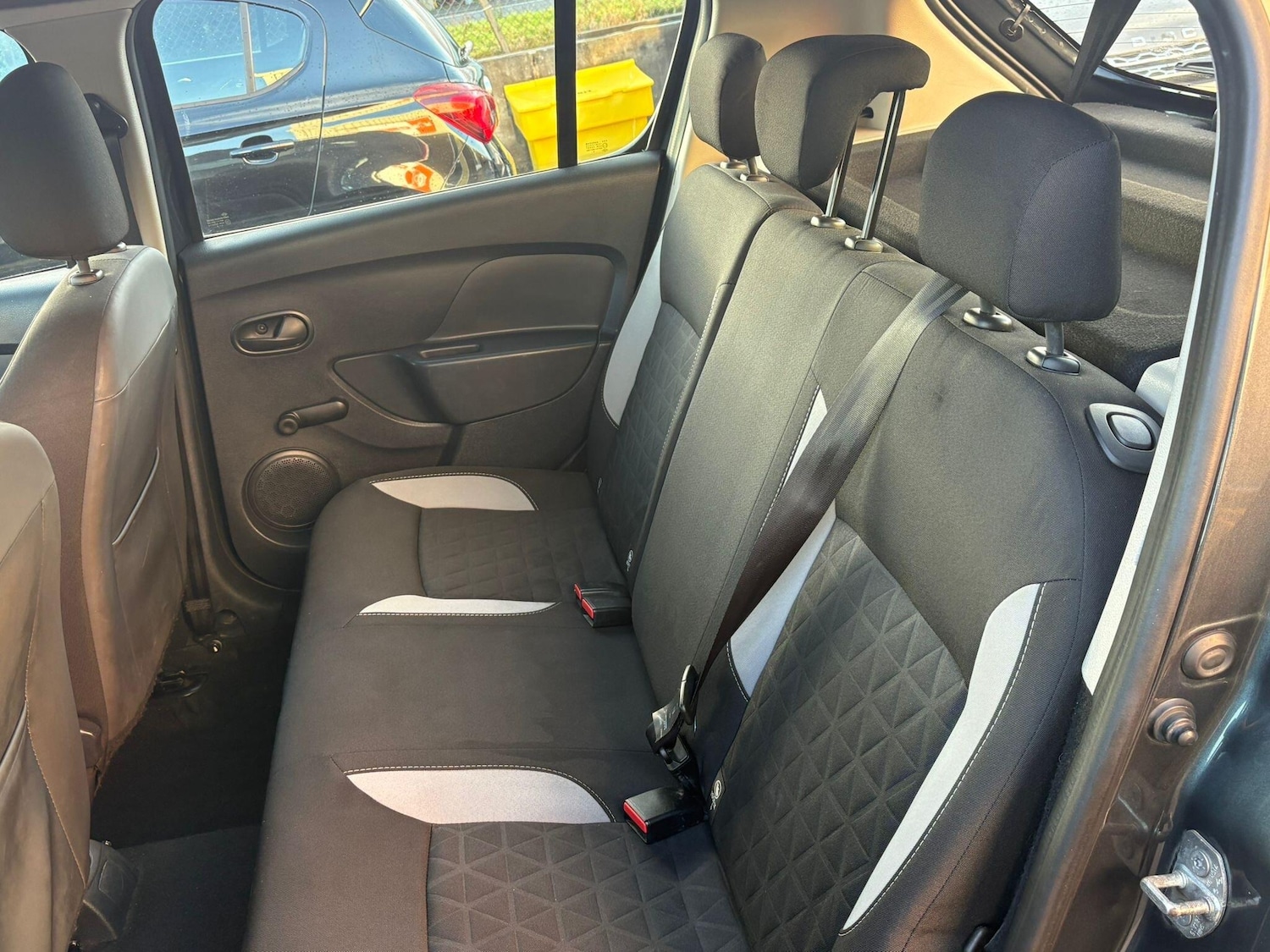 Used Dacia Sandero Stepway 2016 for sale - 77396173: Photo 17