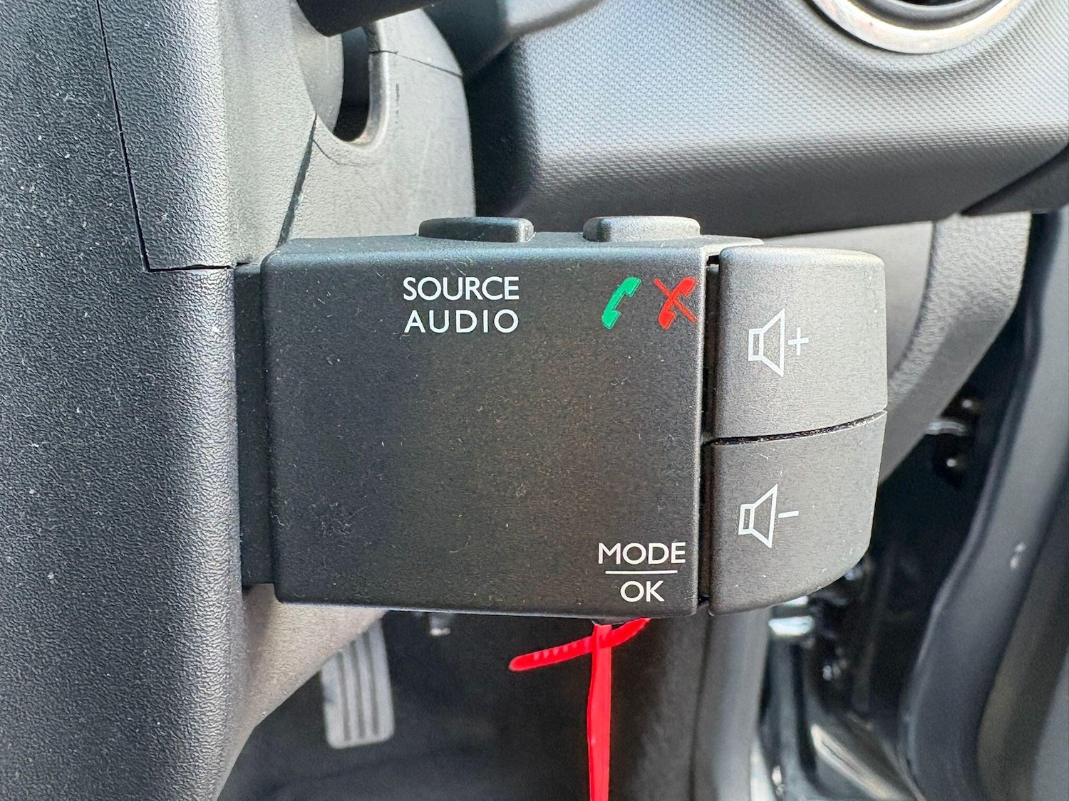 Used Dacia Sandero Stepway 2016 for sale - 77396173: Photo 52