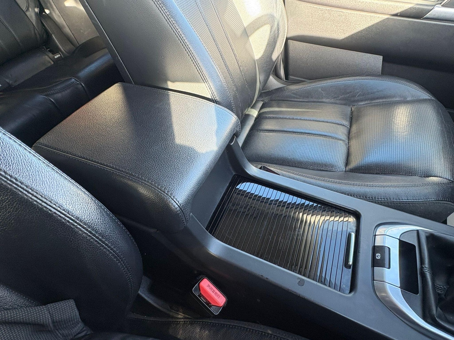 Used Land Rover Discovery Sport for sale - 78057852: Photo 9