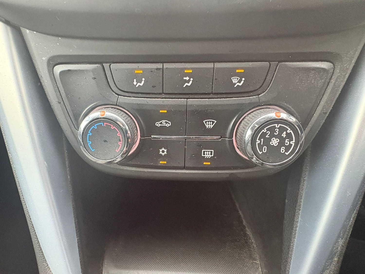 Used Vauxhall Zafira 2018 for sale - 77853802: Photo 25