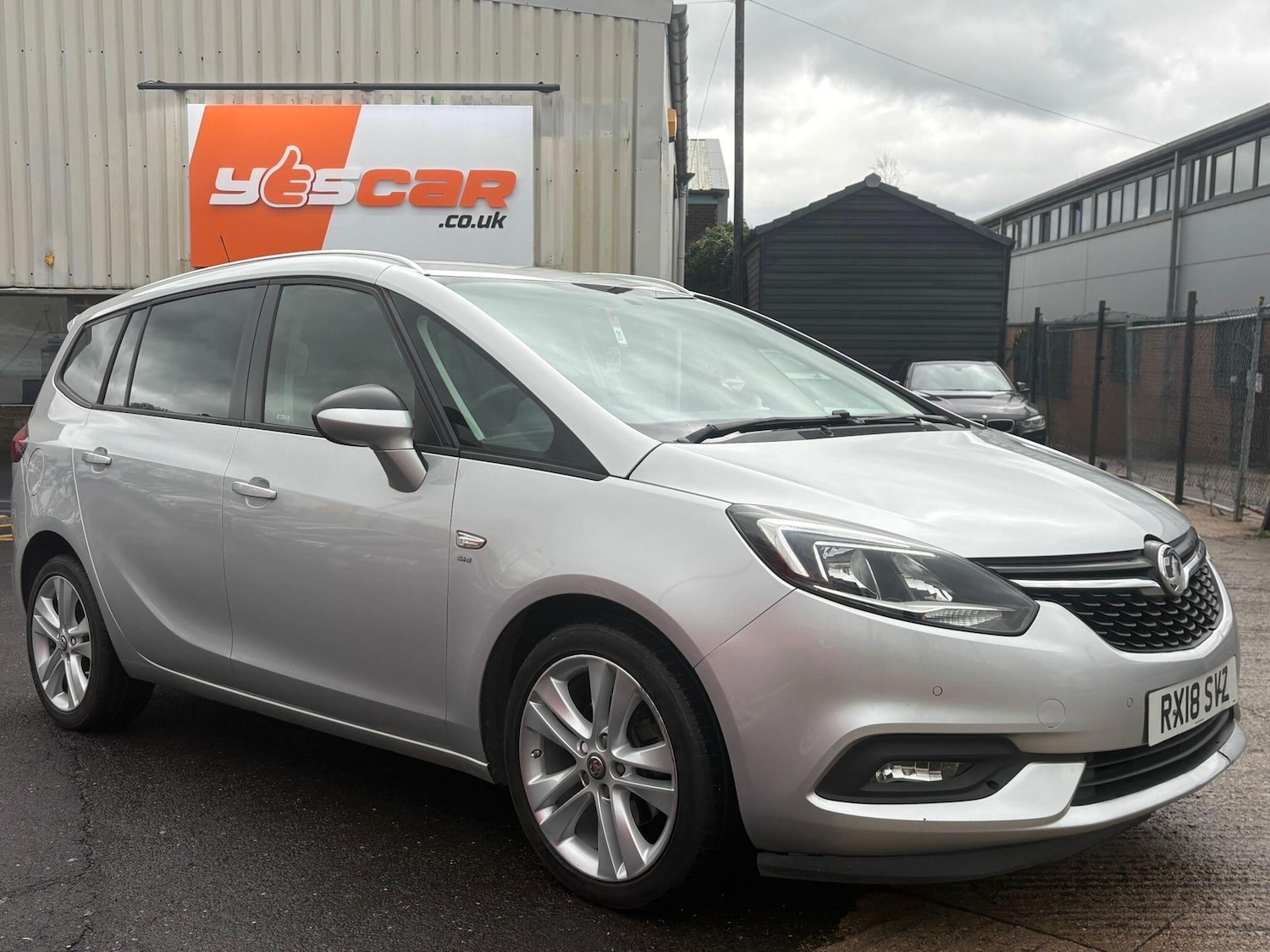 Used Vauxhall Zafira 2018 for sale - 77853802: Photo 6
