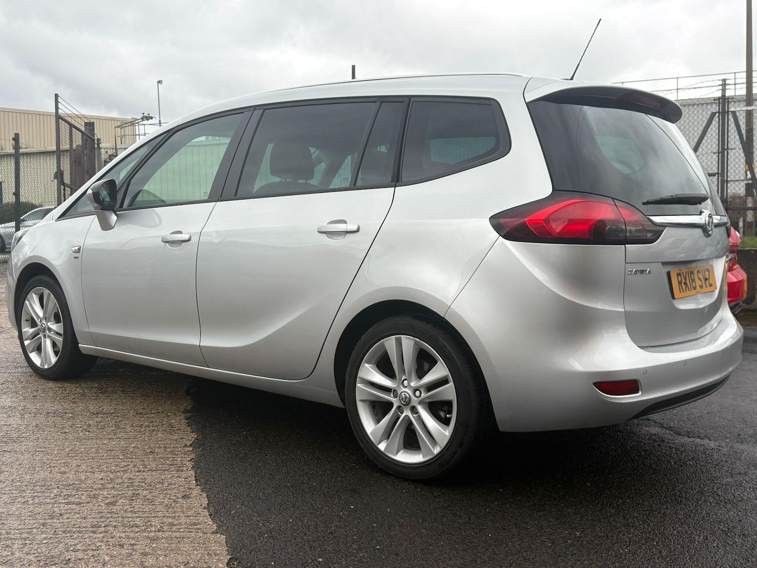 Used Vauxhall Zafira 2018 for sale - 77853802: Photo 9