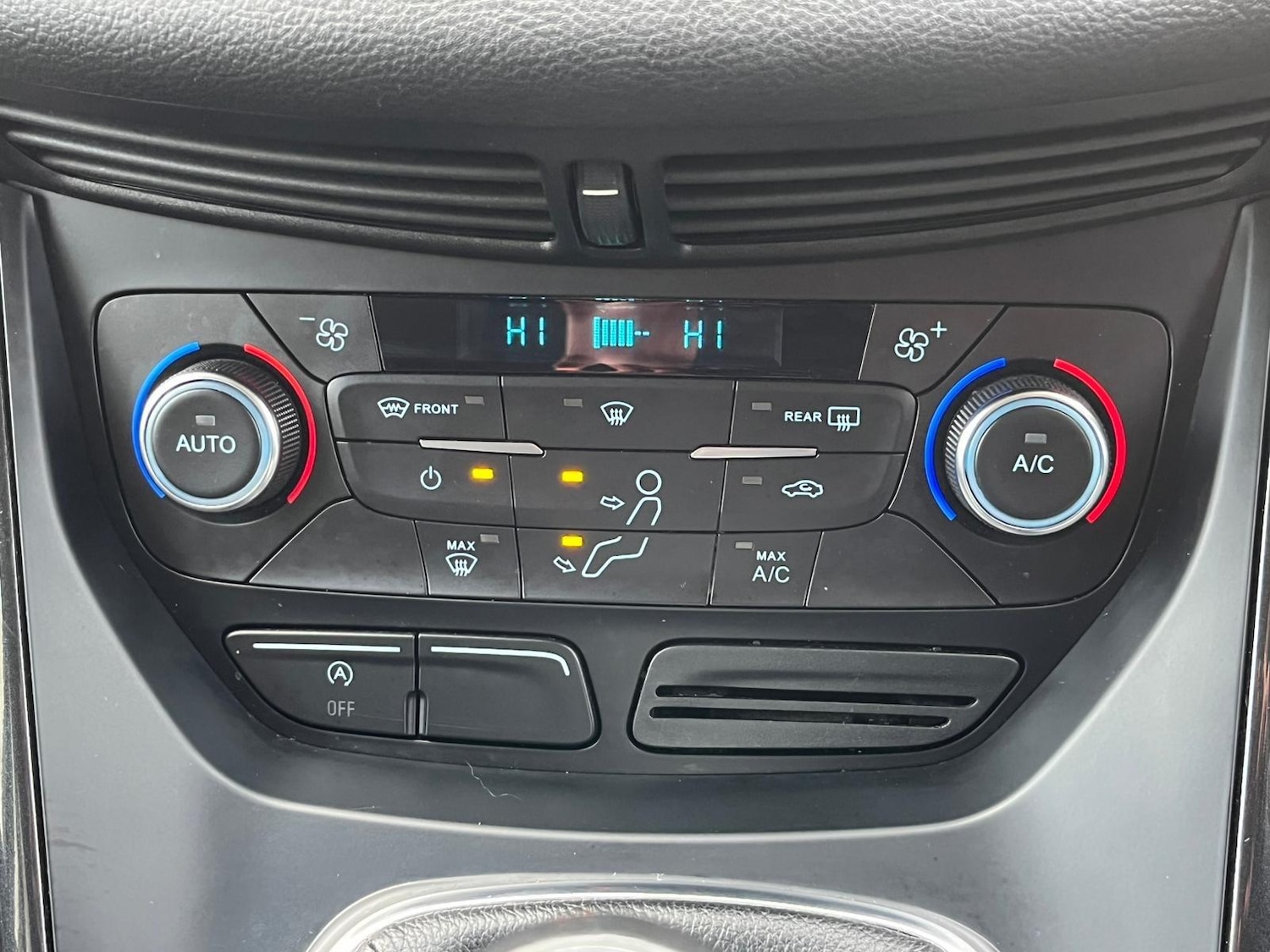 Used Ford Kuga 2018 for sale - 76667067: Photo 25