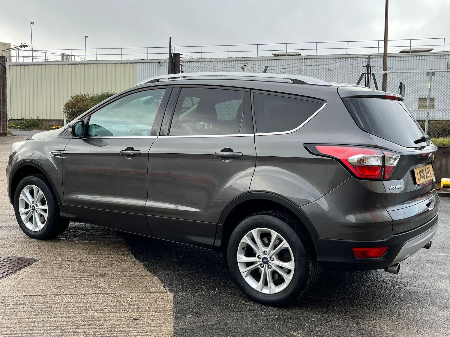 Used Ford Kuga 2018 for sale - 76667067: Photo 4