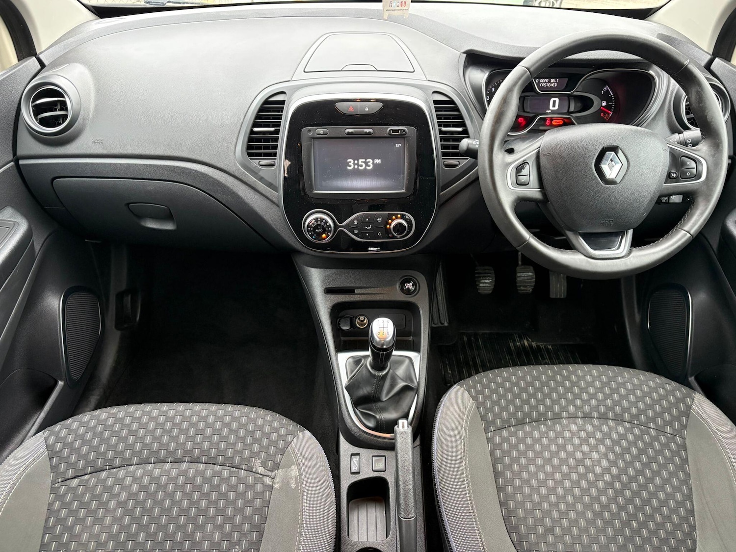 Used Renault Captur 2018 for sale - 77637775: Photo 14