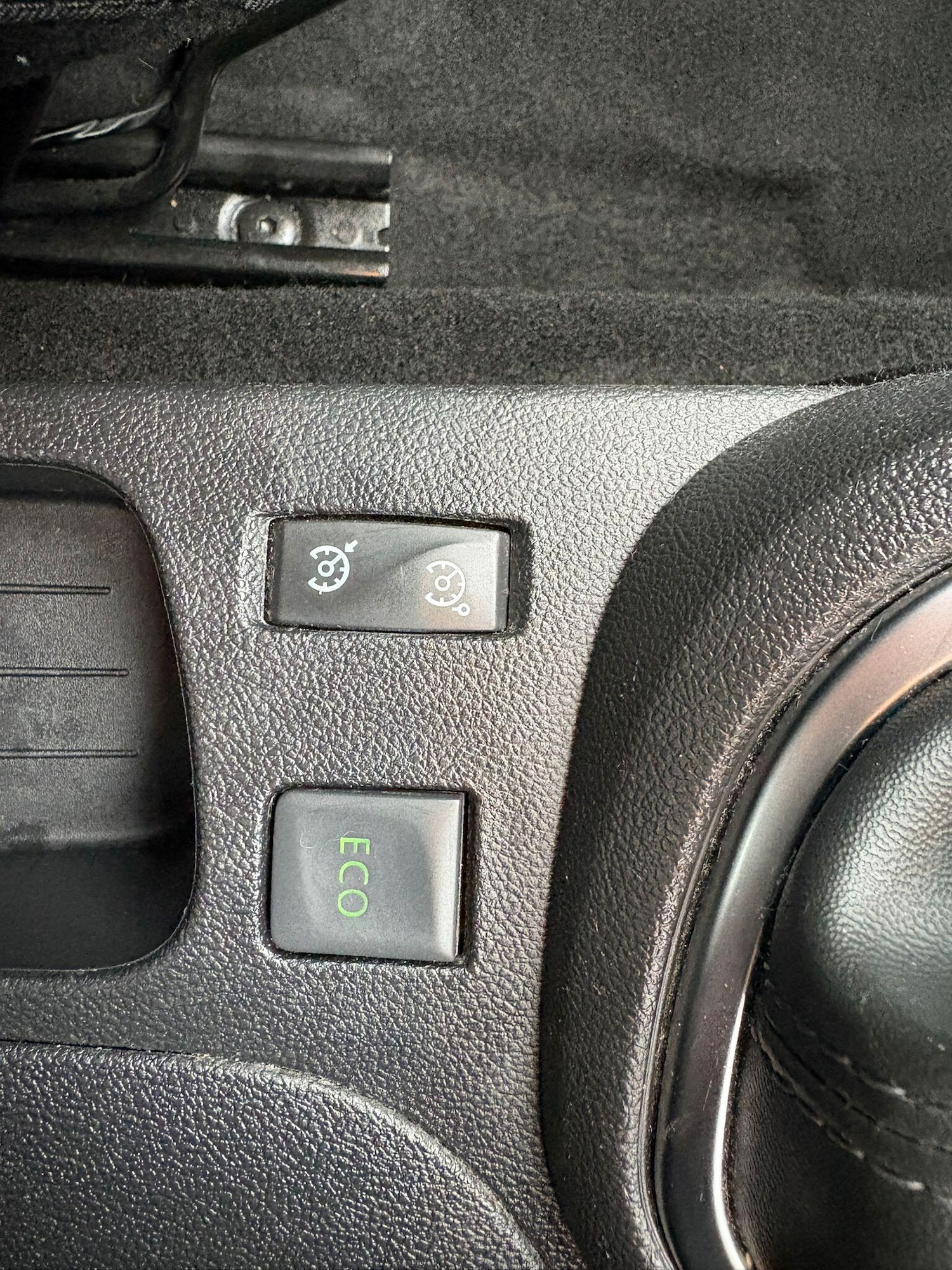 Used Renault Captur 2018 for sale - 77637775: Photo 31