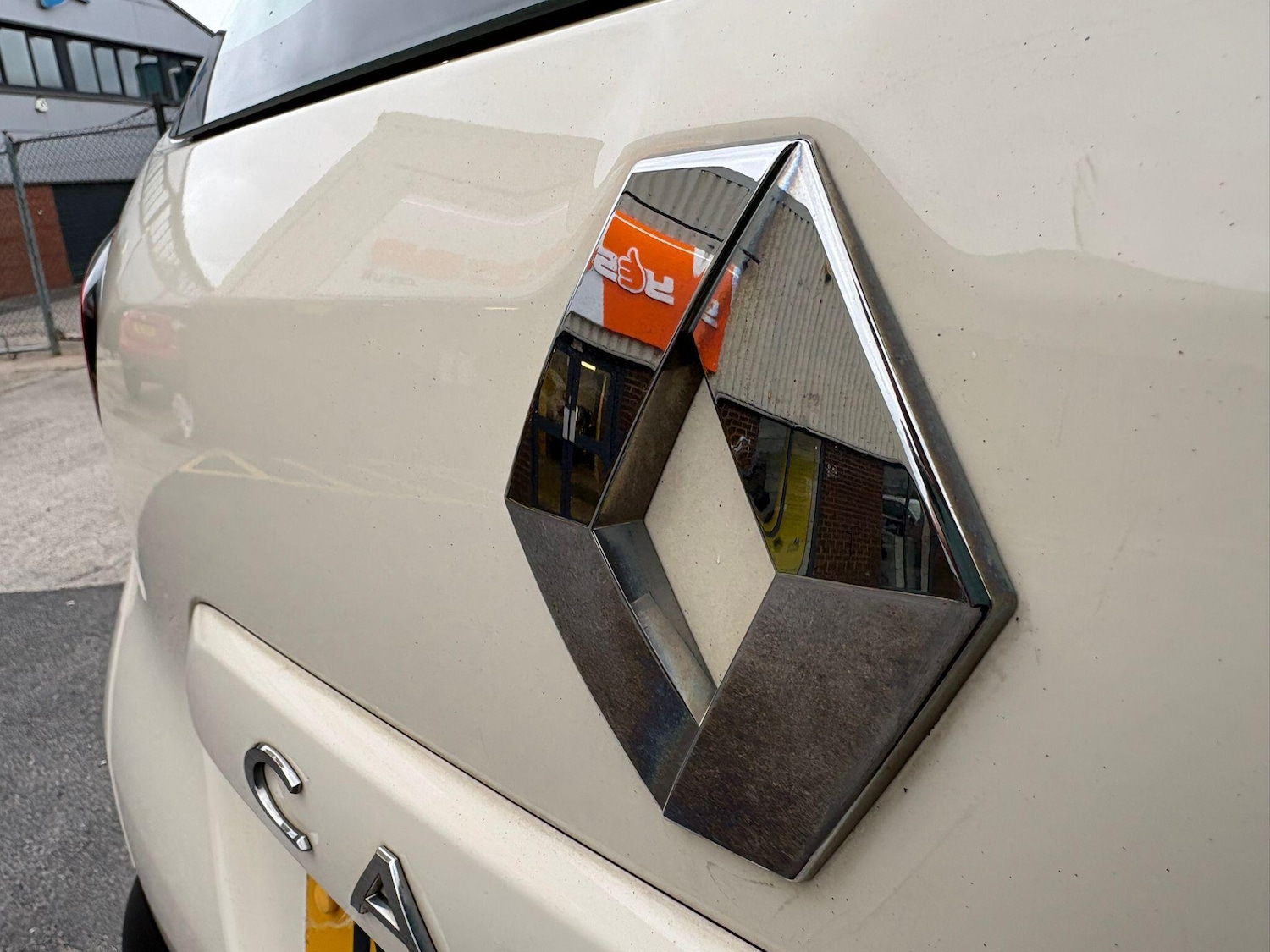 Used Renault Captur 2018 for sale - 77637775: Photo 62