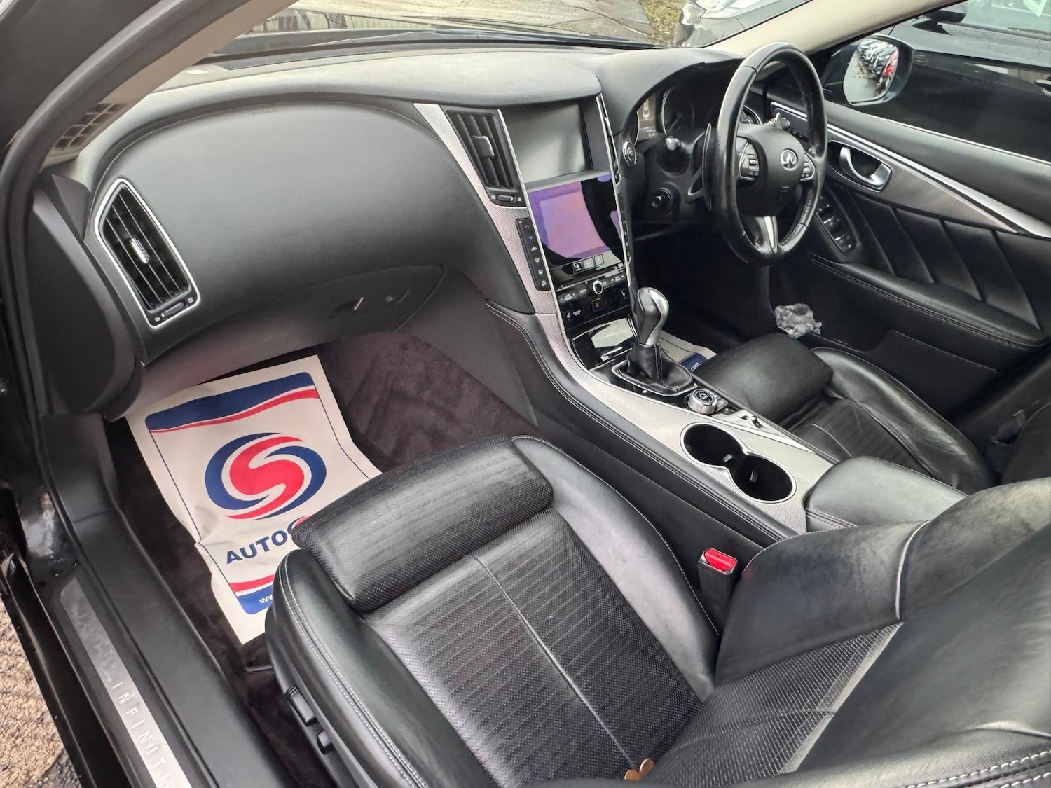 Used Infiniti Q50 for sale - 78115847: Photo 2