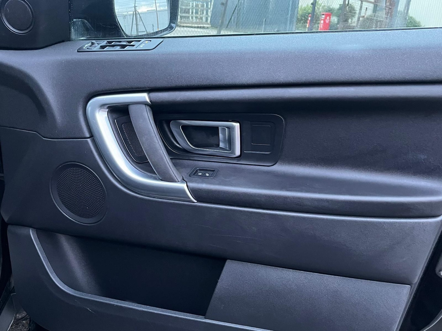 Used Land Rover Discovery Sport 2016 for sale - 77376859: Photo 26