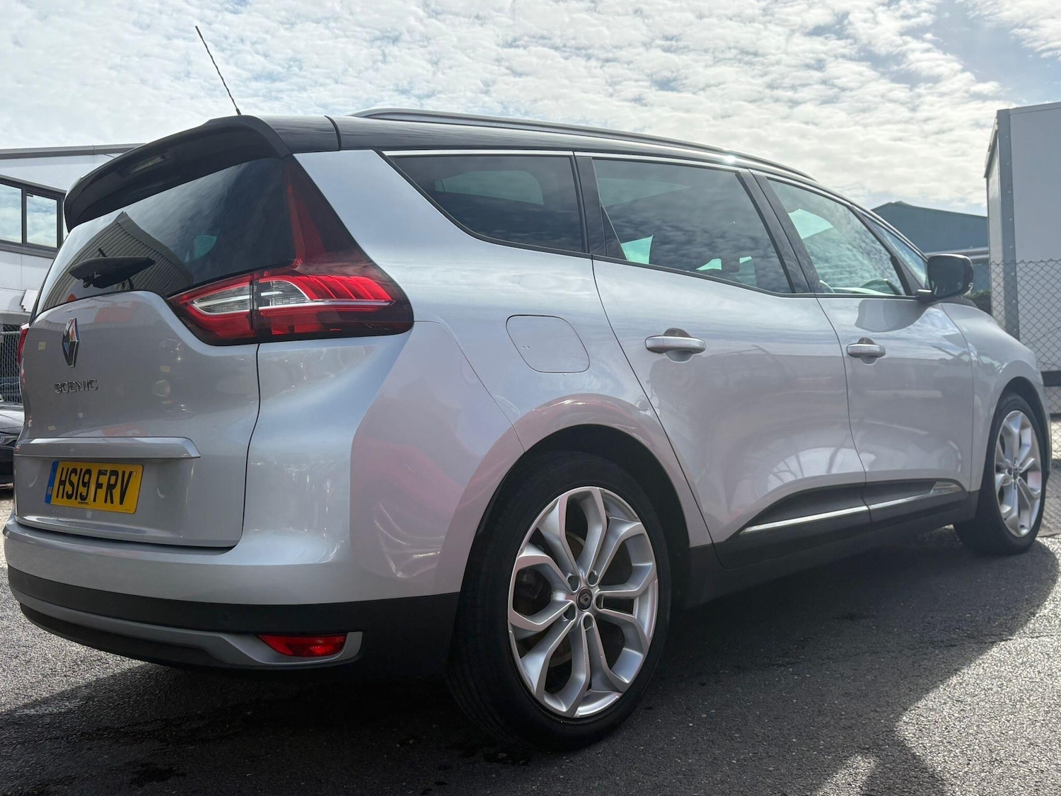 Used Renault Grand Scenic 2019 for sale - 78034462: Photo 19