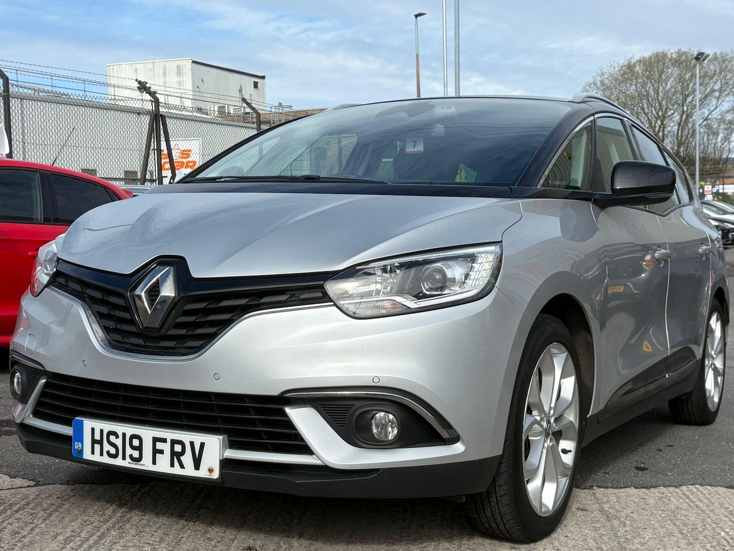 Used Renault Grand Scenic 2019 for sale - 78034462: Photo 9
