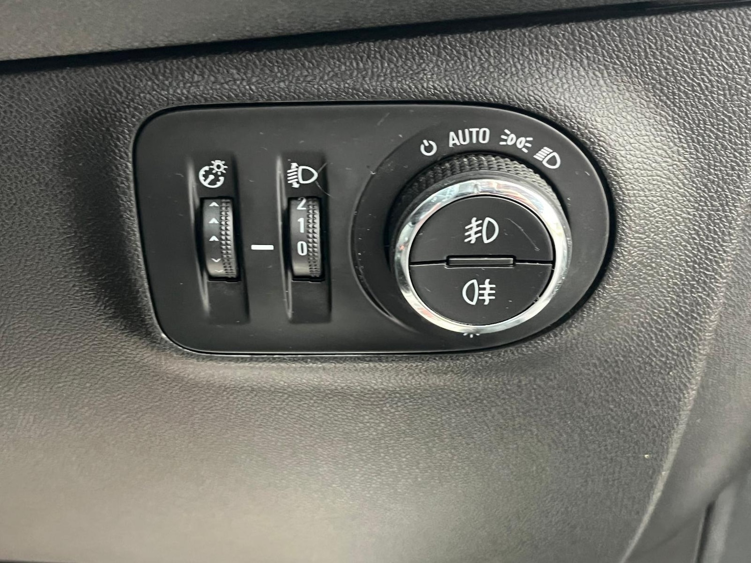 Used Vauxhall Corsa for sale - 76671694: Photo 19