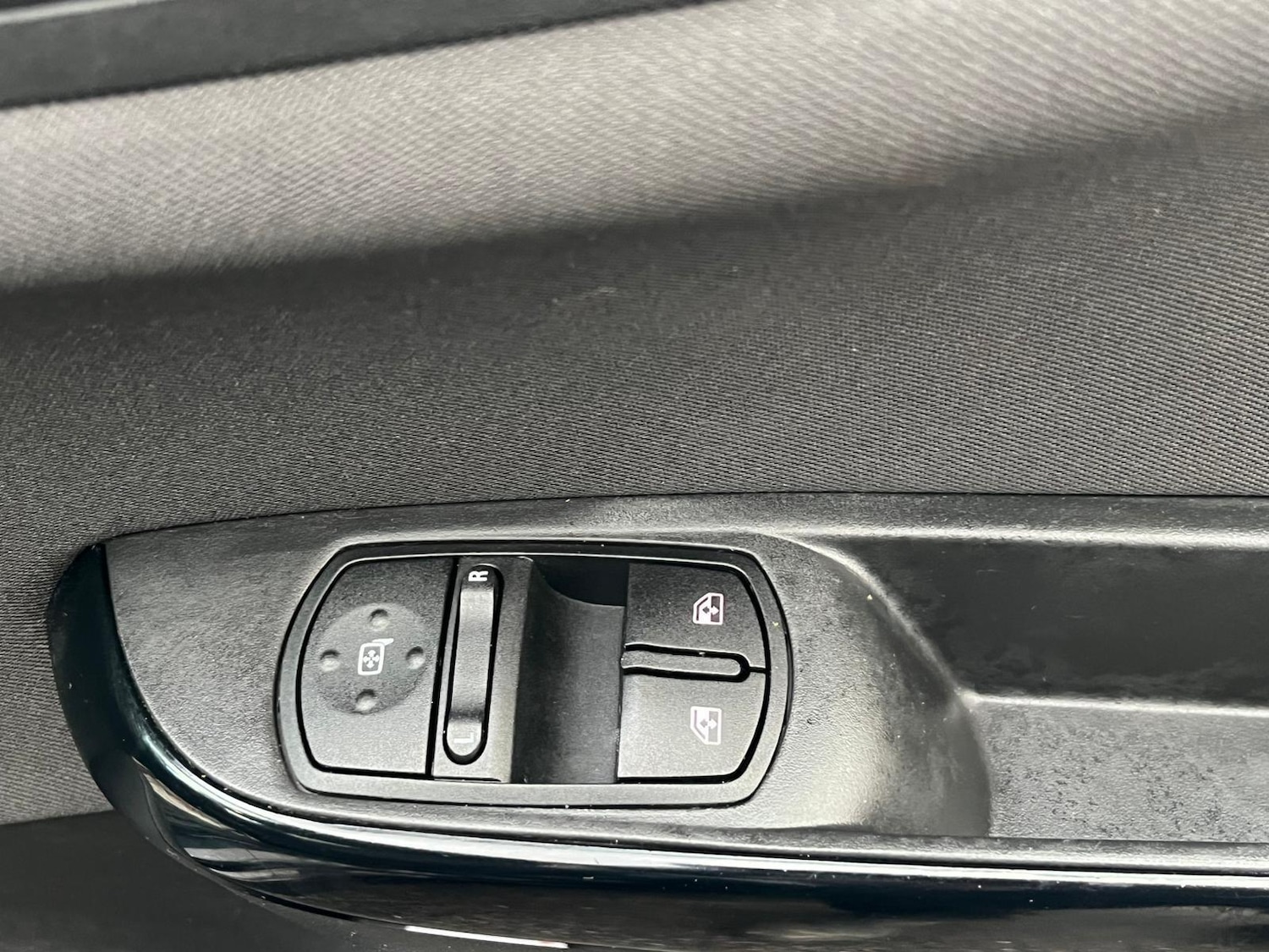 Used Vauxhall Corsa for sale - 76671694: Photo 20