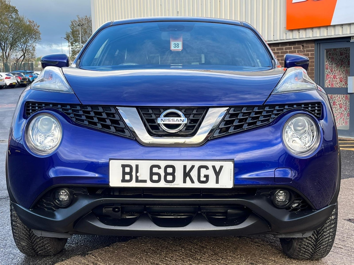 Used Nissan Juke 2018 for sale - 76689085: Photo 2