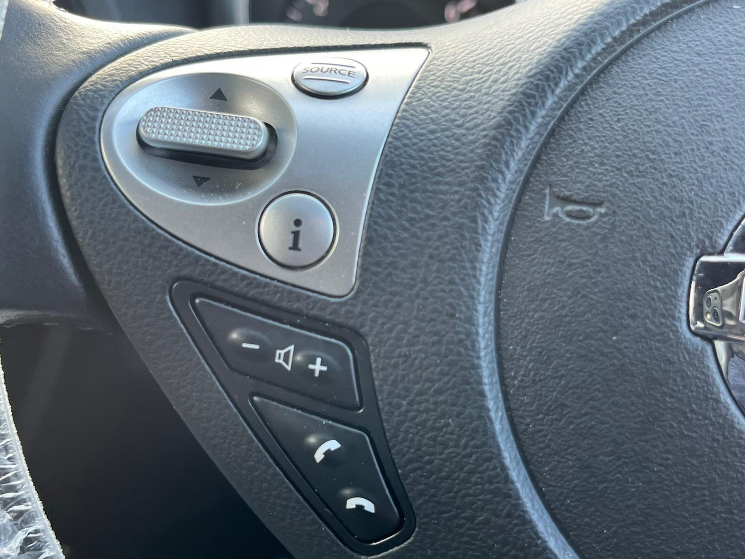 Used Nissan Juke 2018 for sale - 76689085: Photo 23