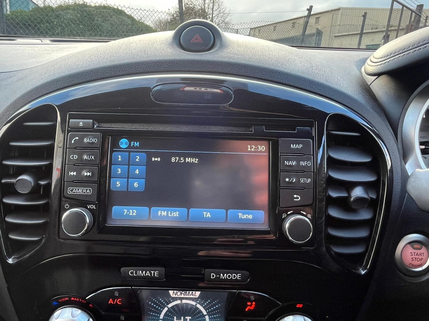 Used Nissan Juke 2018 for sale - 76689085: Photo 29