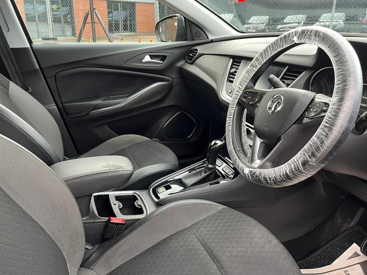 Used Vauxhall Grandland X 2018 for sale - 76689704: Photo 15