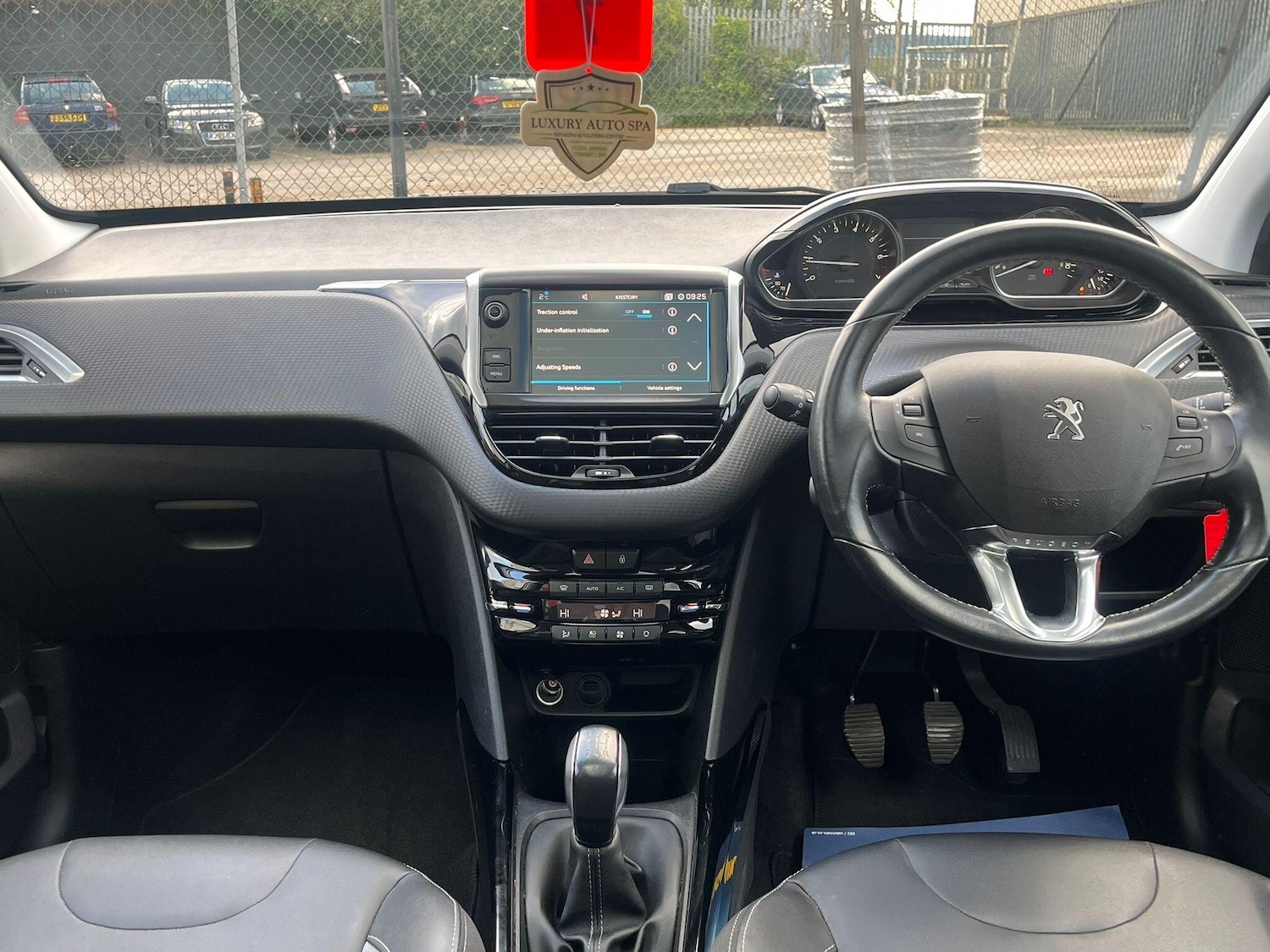 Used Peugeot 2008 2019 for sale - 76666587: Photo 13