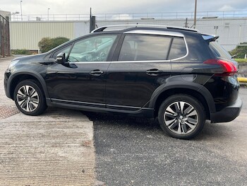 Used Peugeot 2008 2019 for sale - 76666587: Photo