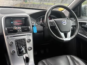 Used Volvo XC60 2016 for sale - 79658289: Photo