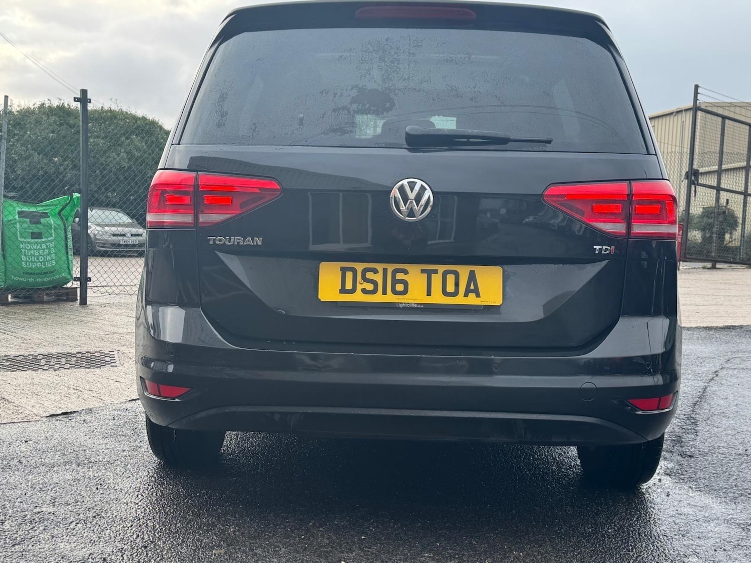 Used Volkswagen Touran 2016 for sale - 77174625: Photo 10