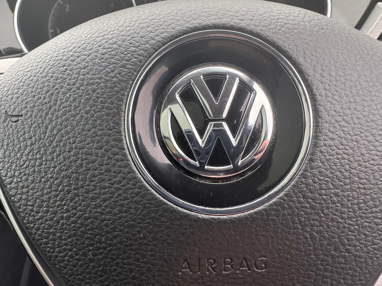 Used Volkswagen Touran 2016 for sale - 77174625: Photo 24