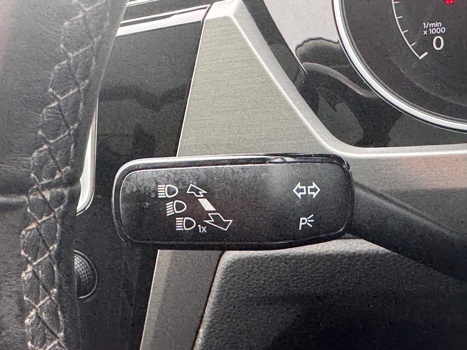 Used Volkswagen Touran 2016 for sale - 77174625: Photo 28