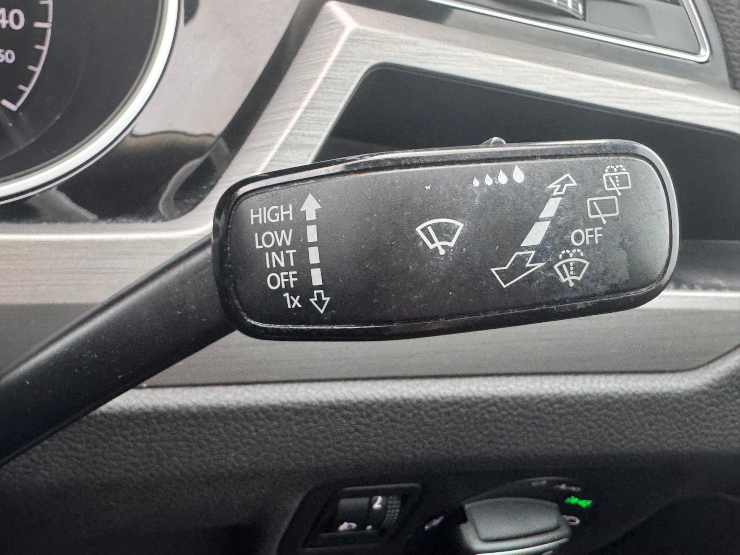 Used Volkswagen Touran 2016 for sale - 77174625: Photo 29