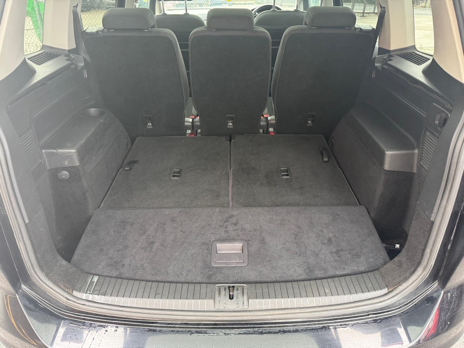 Used Volkswagen Touran 2016 for sale - 77174625: Photo 48