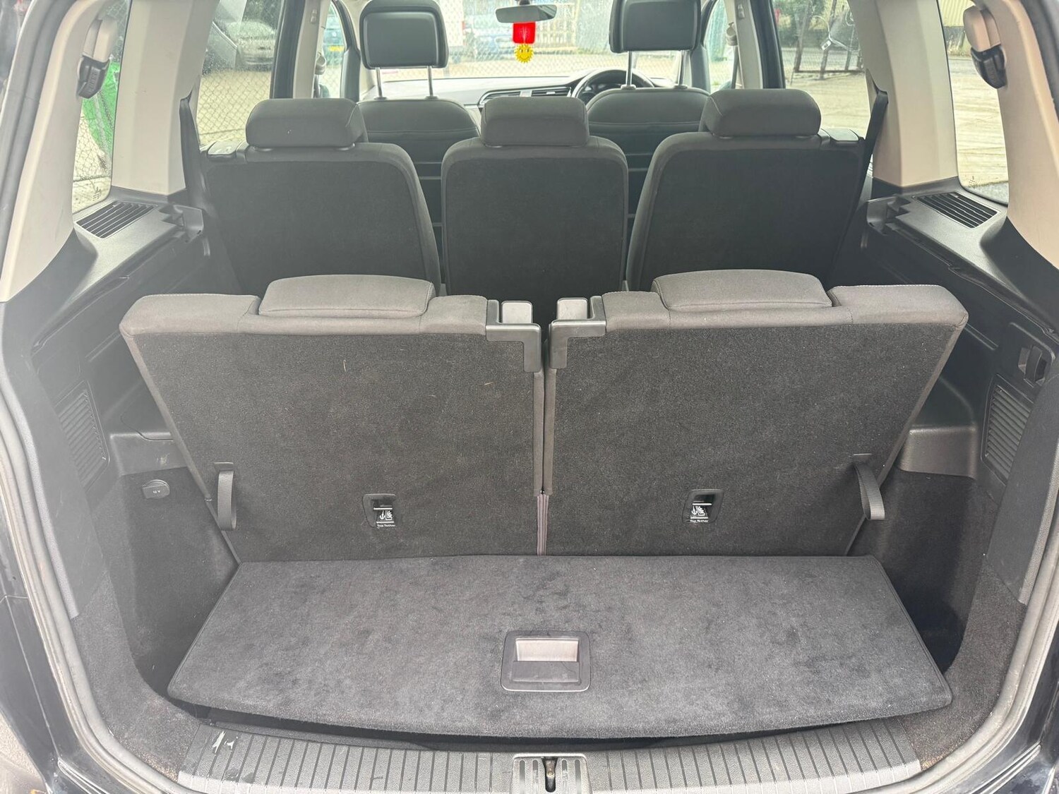 Used Volkswagen Touran 2016 for sale - 77174625: Photo 49