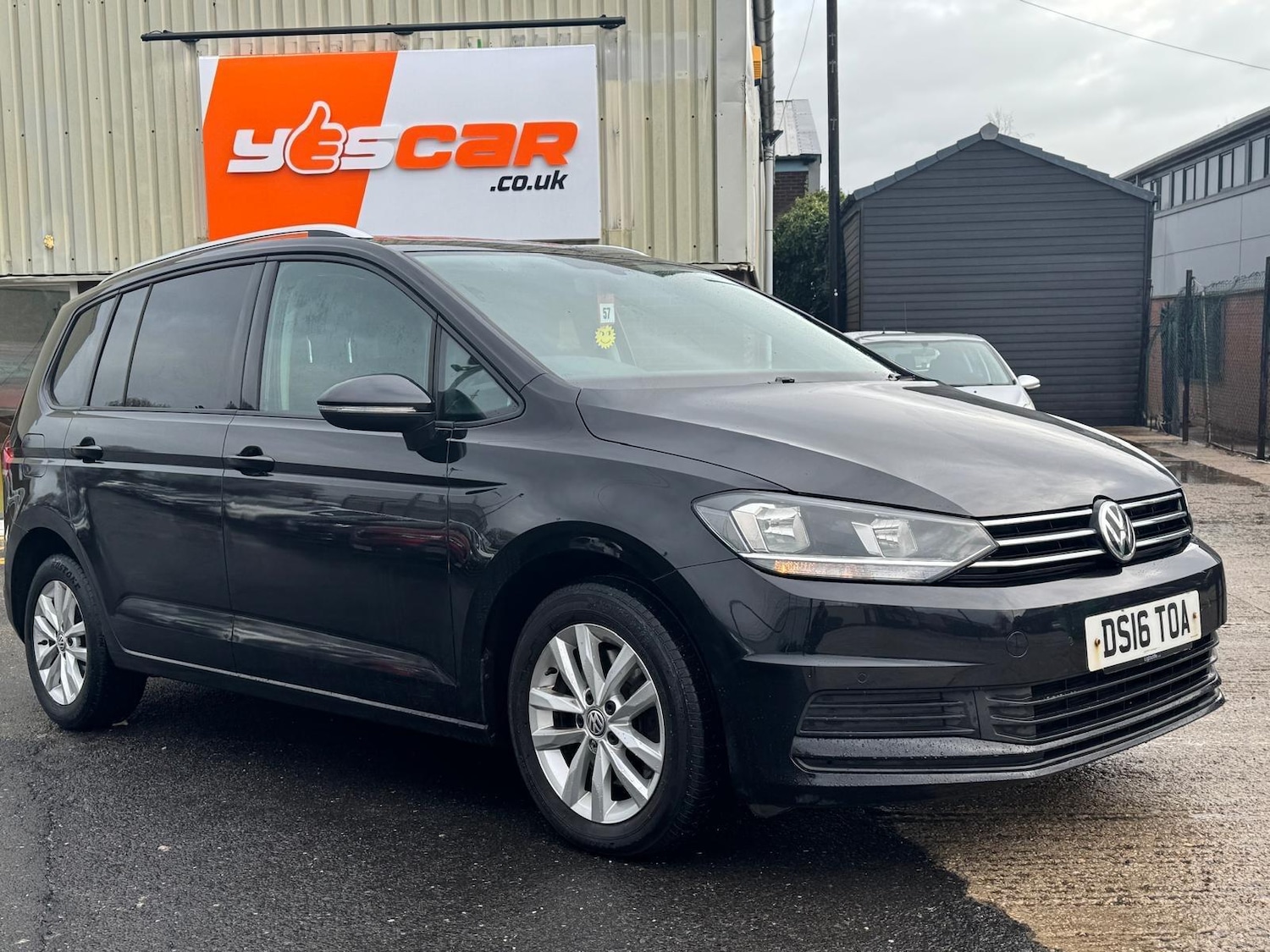 Used Volkswagen Touran 2016 for sale - 77174625: Photo 6