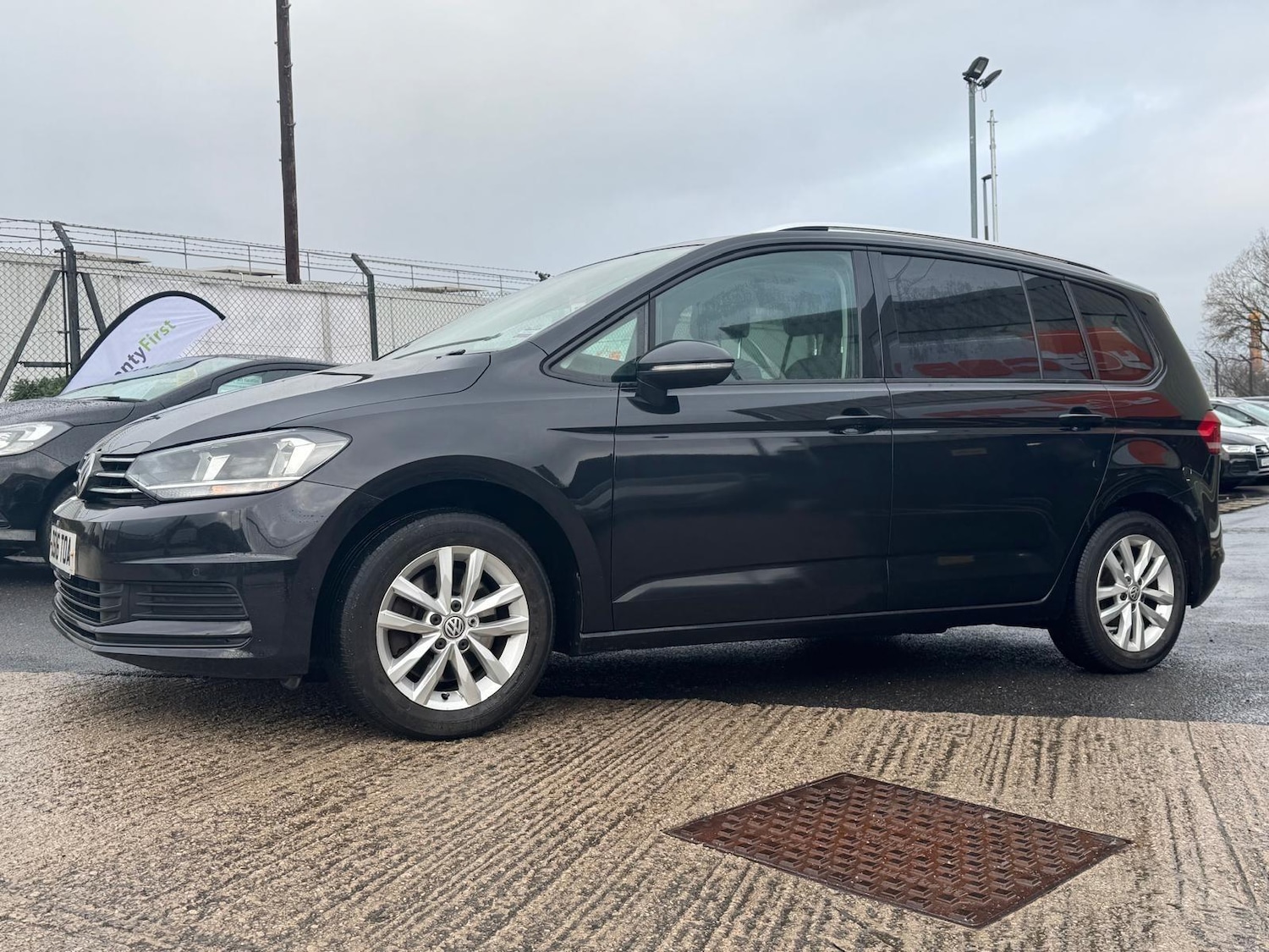 Used Volkswagen Touran 2016 for sale - 77174625: Photo 8