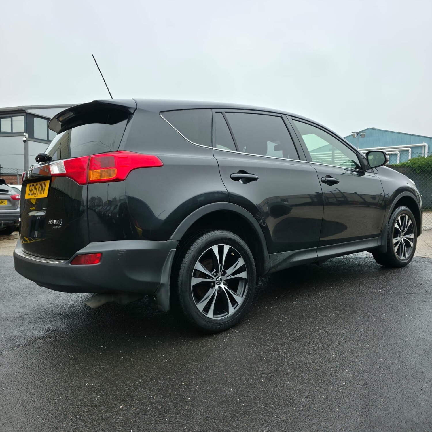 Used Toyota RAV4 2015 for sale - 77523518: Photo 15