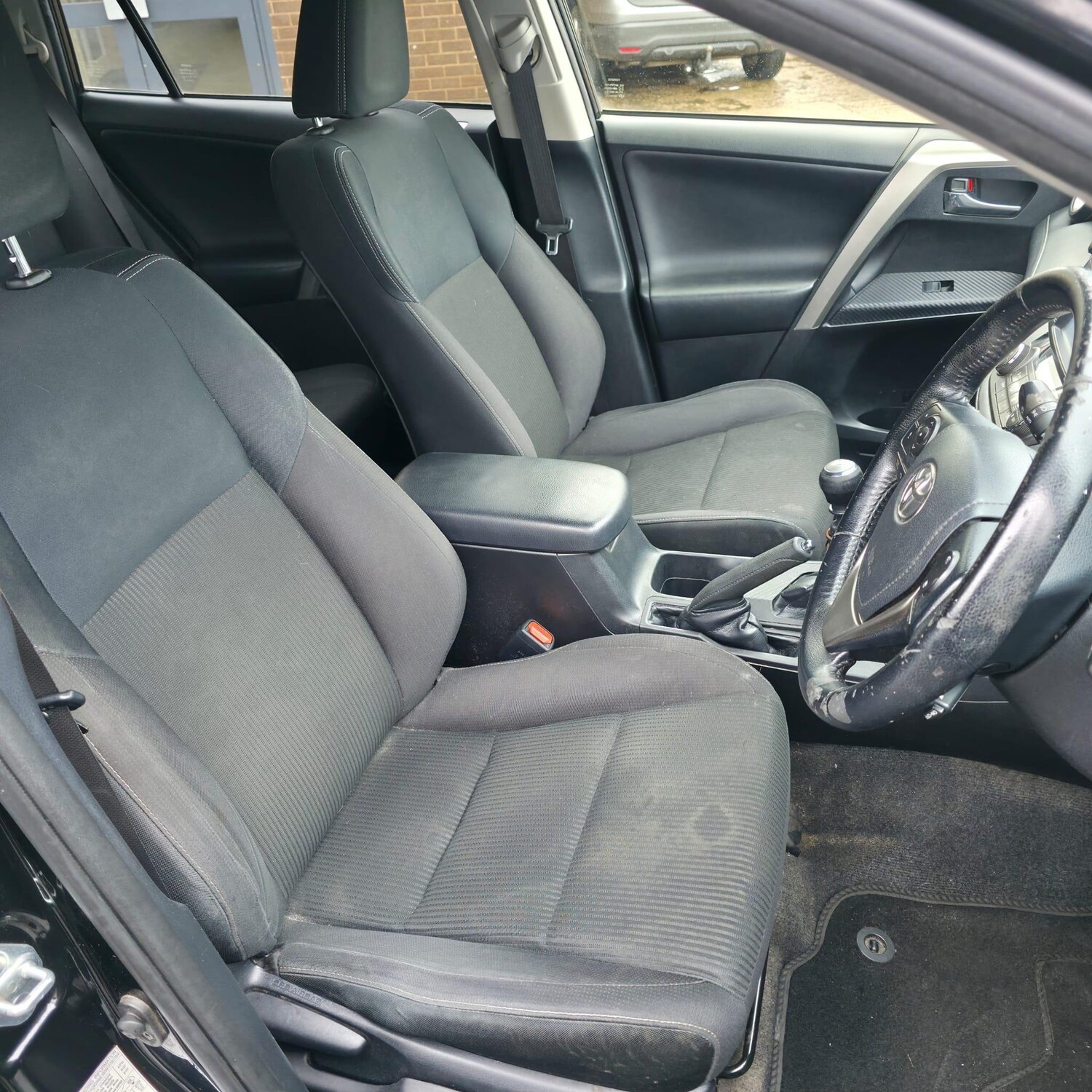 Used Toyota RAV4 2015 for sale - 77523518: Photo 20