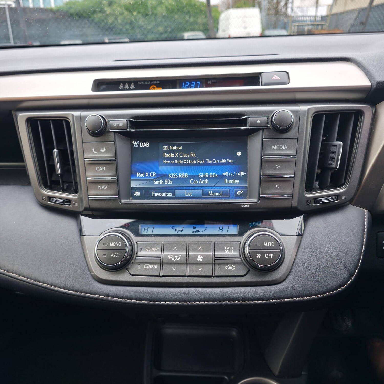 Used Toyota RAV4 2015 for sale - 77523518: Photo 42