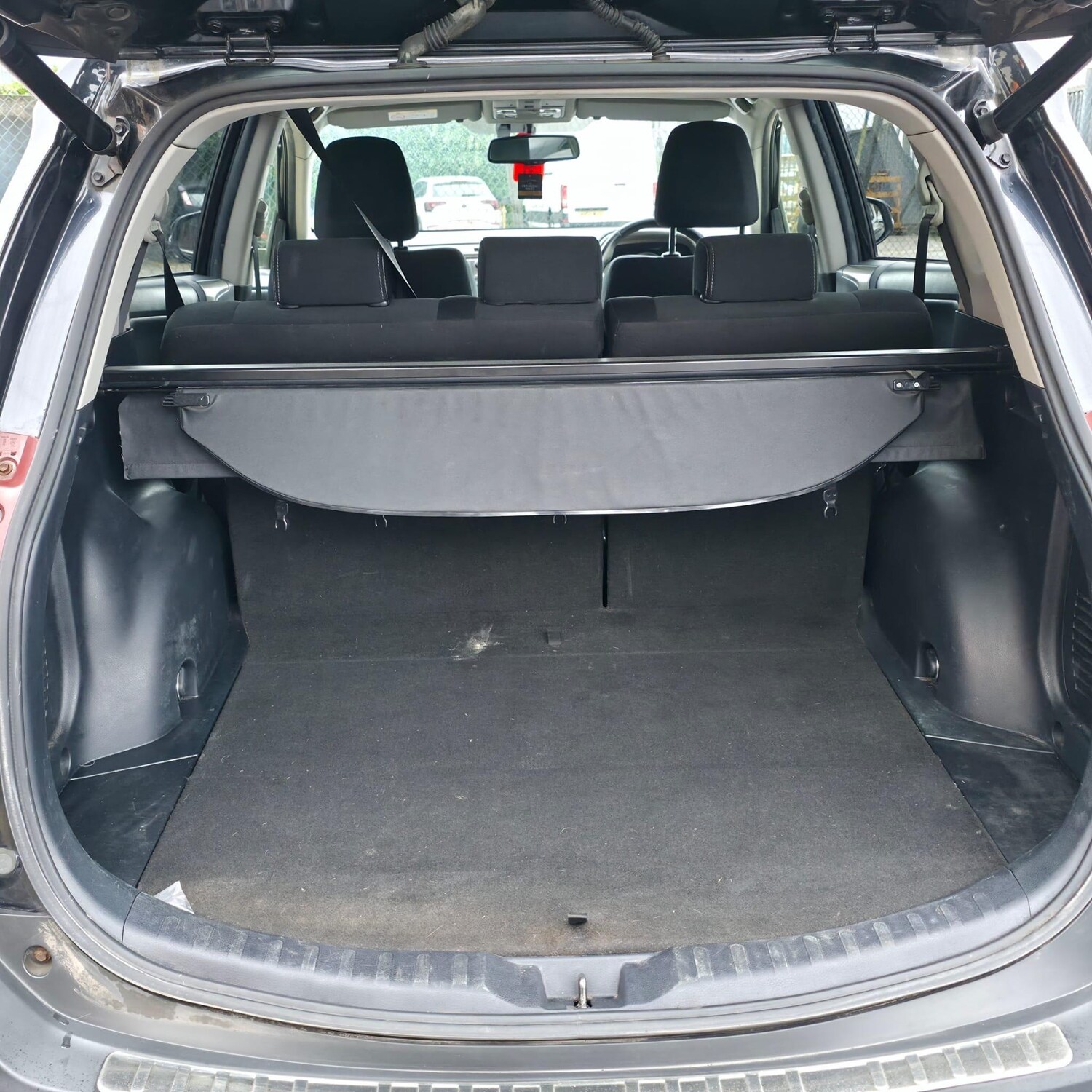 Used Toyota RAV4 2015 for sale - 77523518: Photo 52