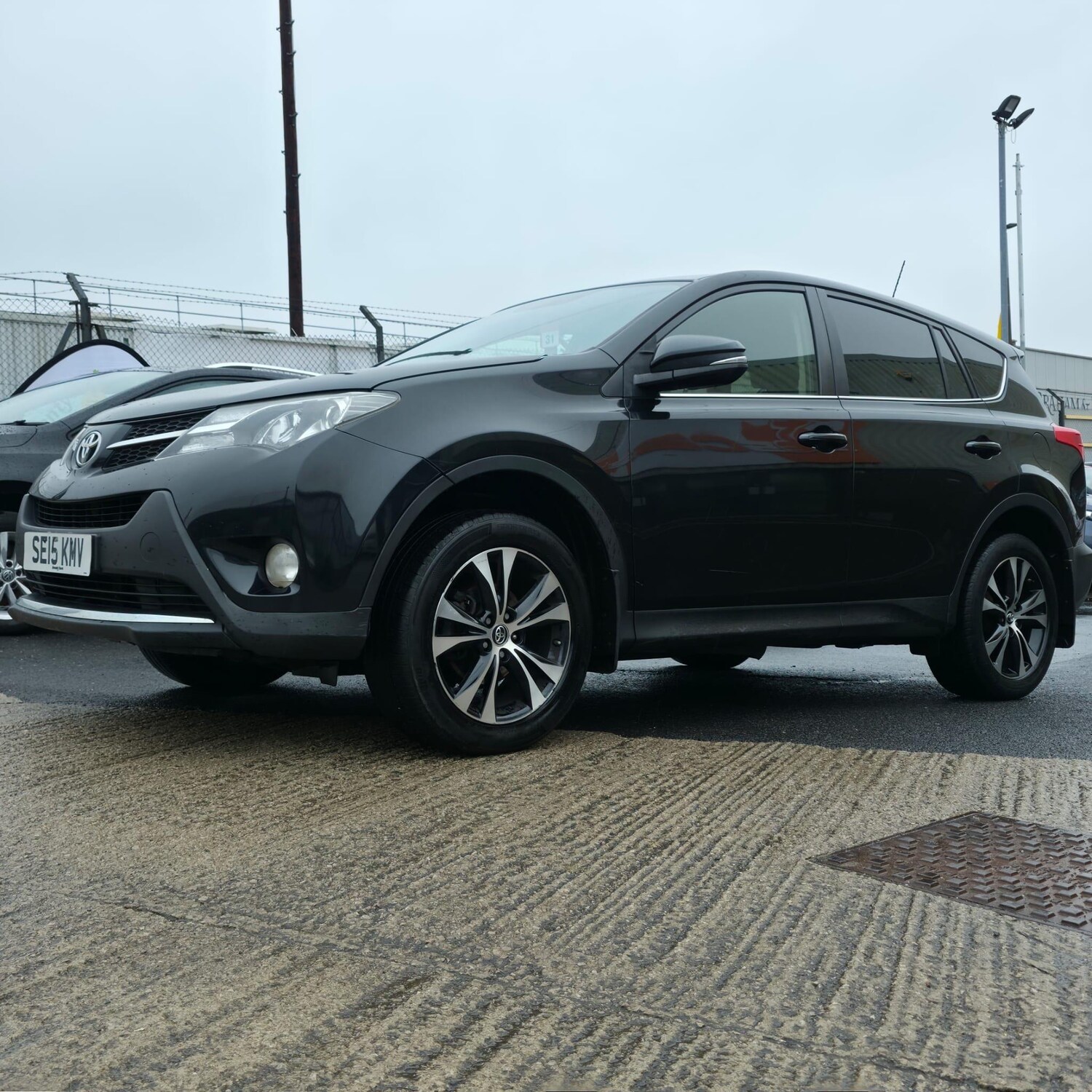 Used Toyota RAV4 2015 for sale - 77523518: Photo 76