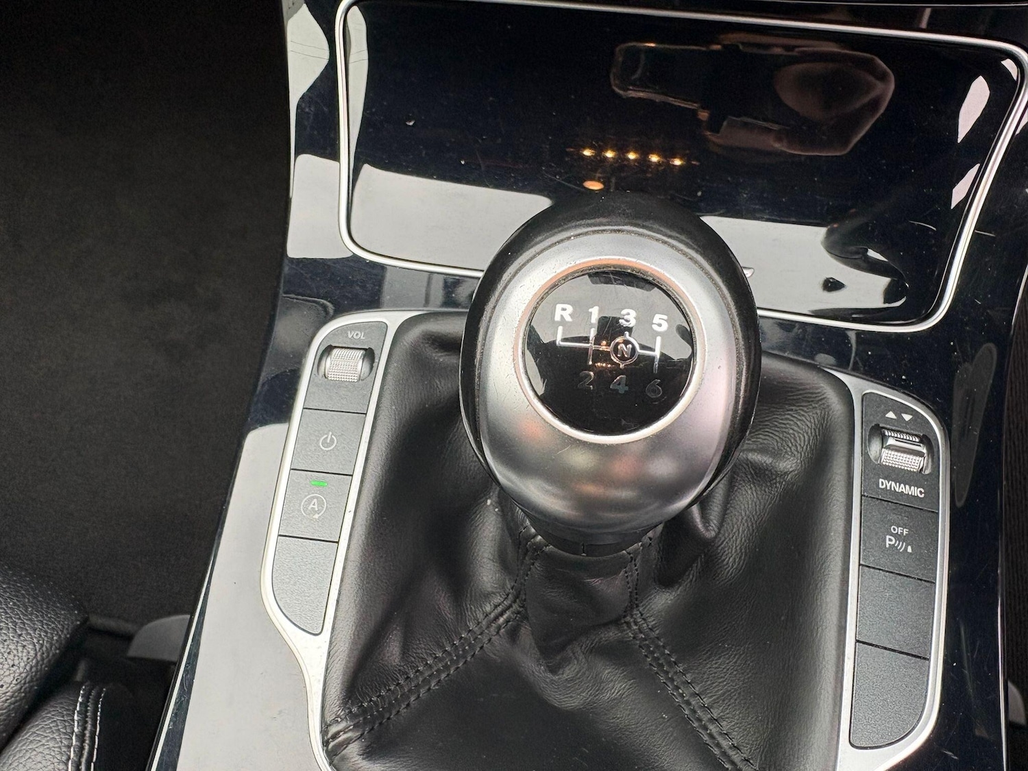 Used Mercedes-Benz C Class 2016 for sale - 77611912: Photo 17