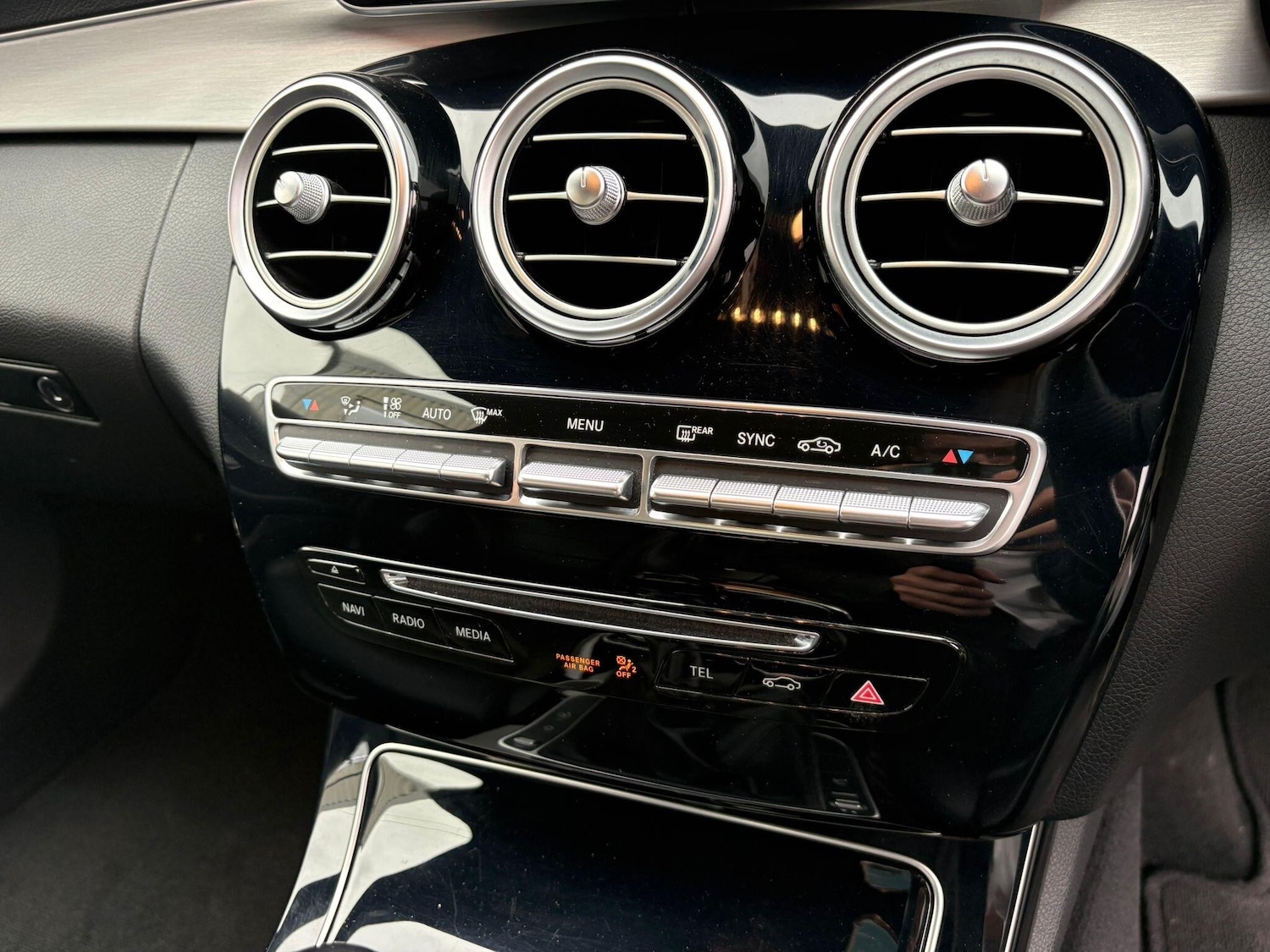 Used Mercedes-Benz C Class 2016 for sale - 77611912: Photo 41