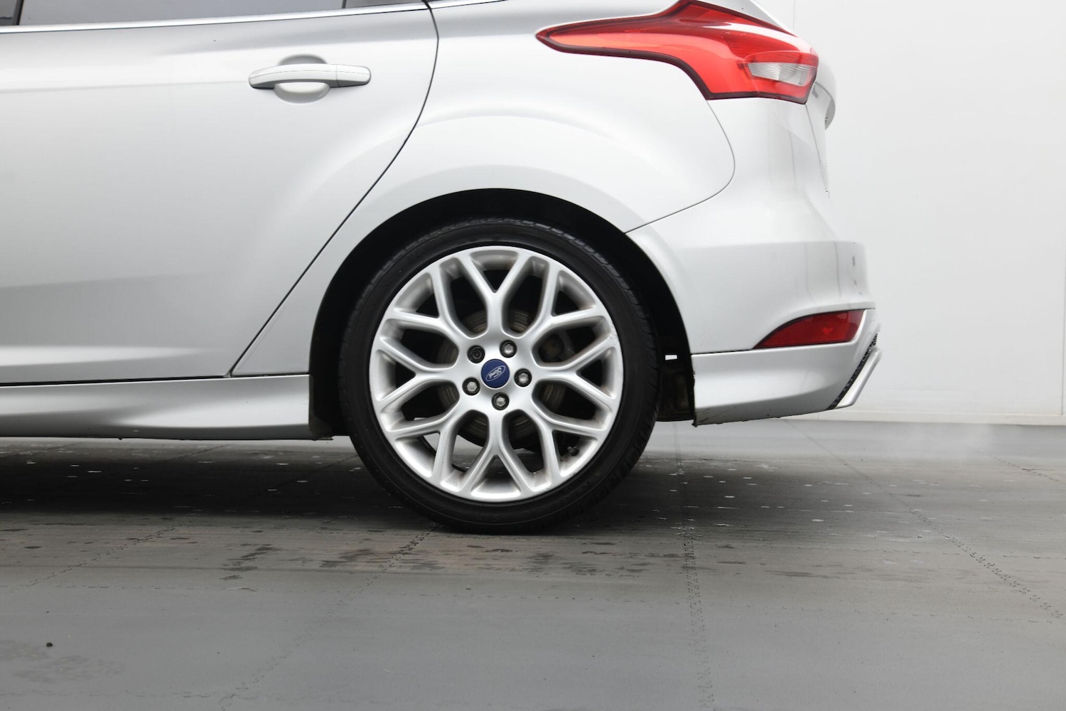 Used Ford Focus 2015 for sale - 77190666: Photo 16