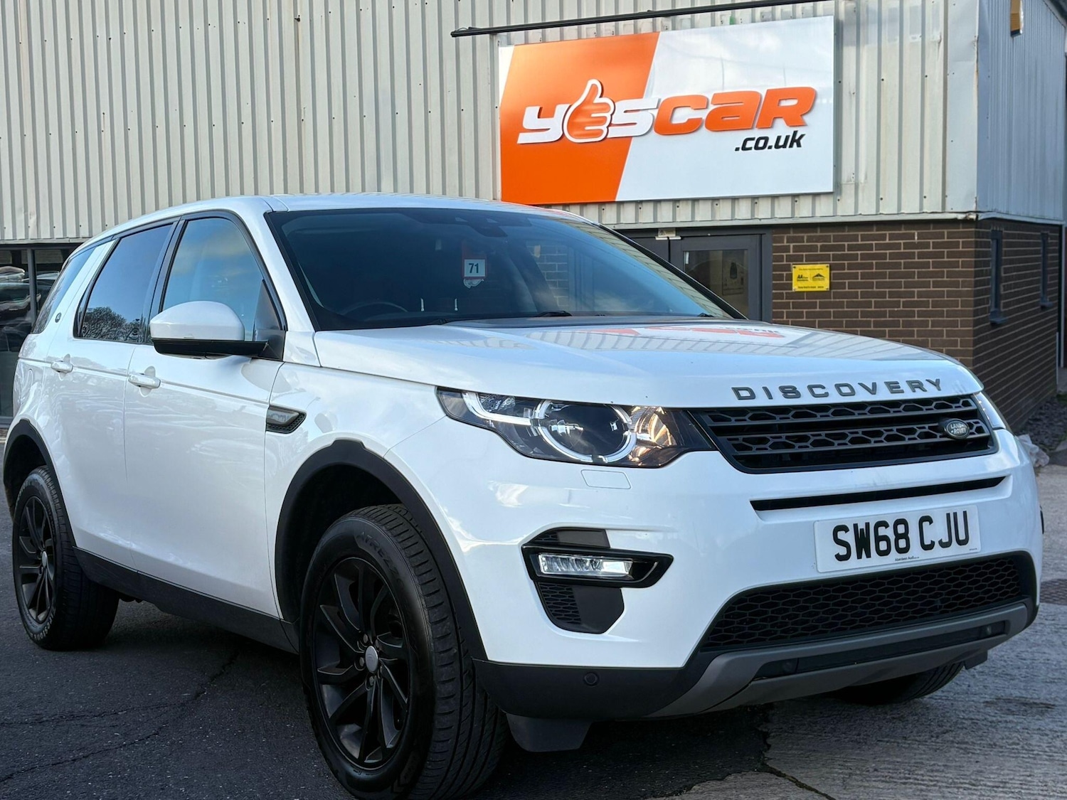 Used Land Rover Discovery Sport 2018 for sale - 78058714: Photo 2