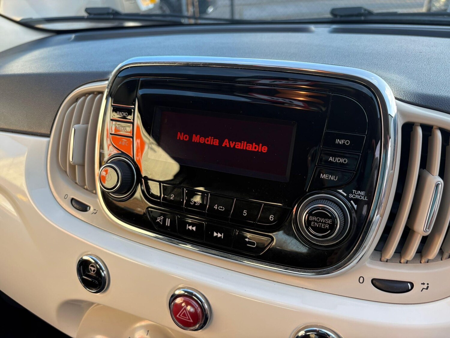 Used Fiat 500 2015 for sale - 76926457: Photo 36