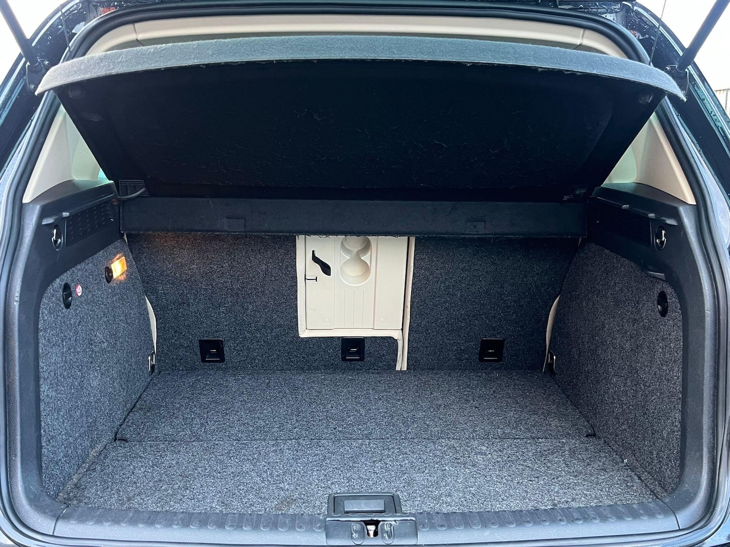 Used Volkswagen Tiguan 2013 for sale - 76850361: Photo 37