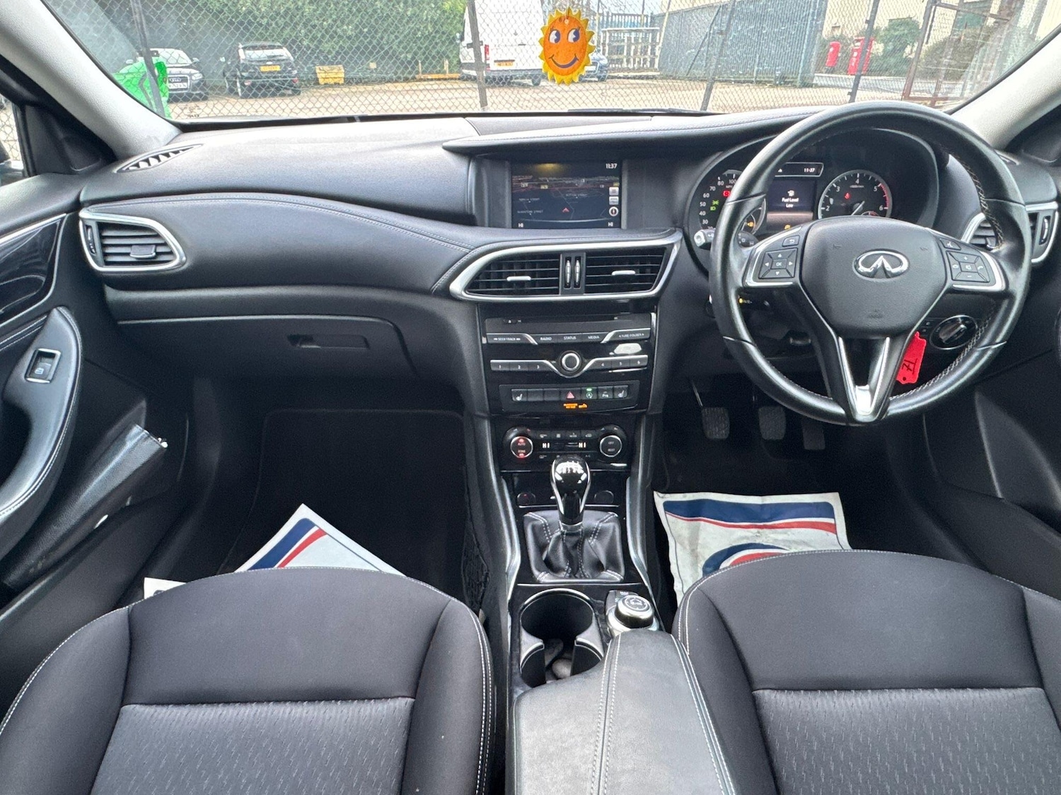 Used Infiniti Q30 2016 for sale - 77305689: Photo 15