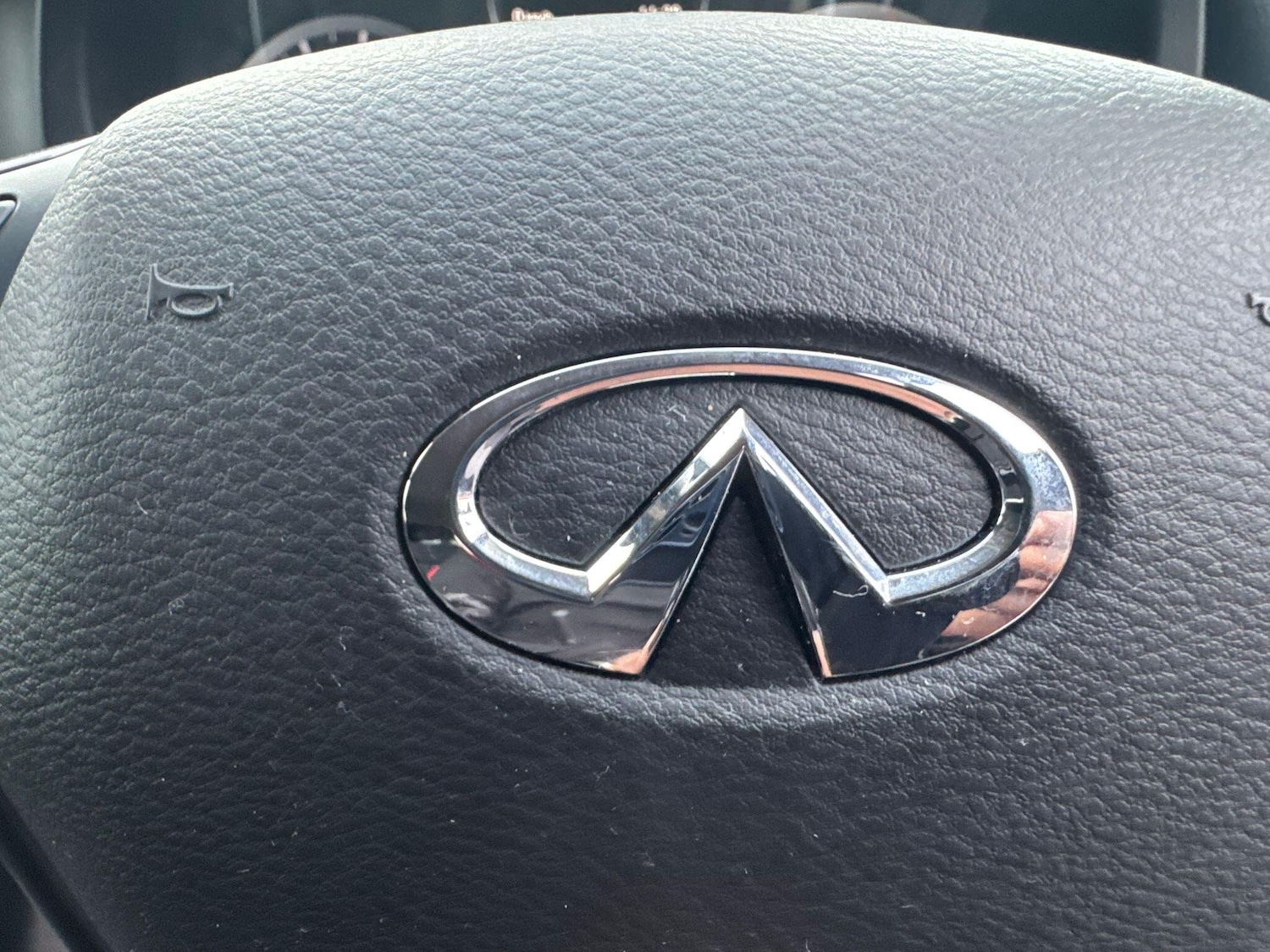 Used Infiniti Q30 2016 for sale - 77305689: Photo 27