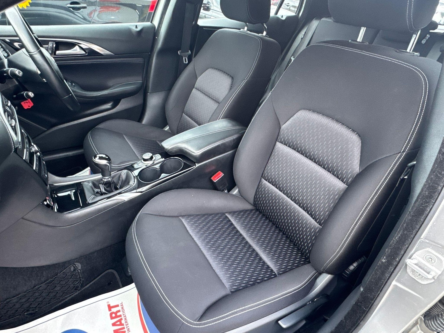 Used Infiniti Q30 2016 for sale - 77305689: Photo 46