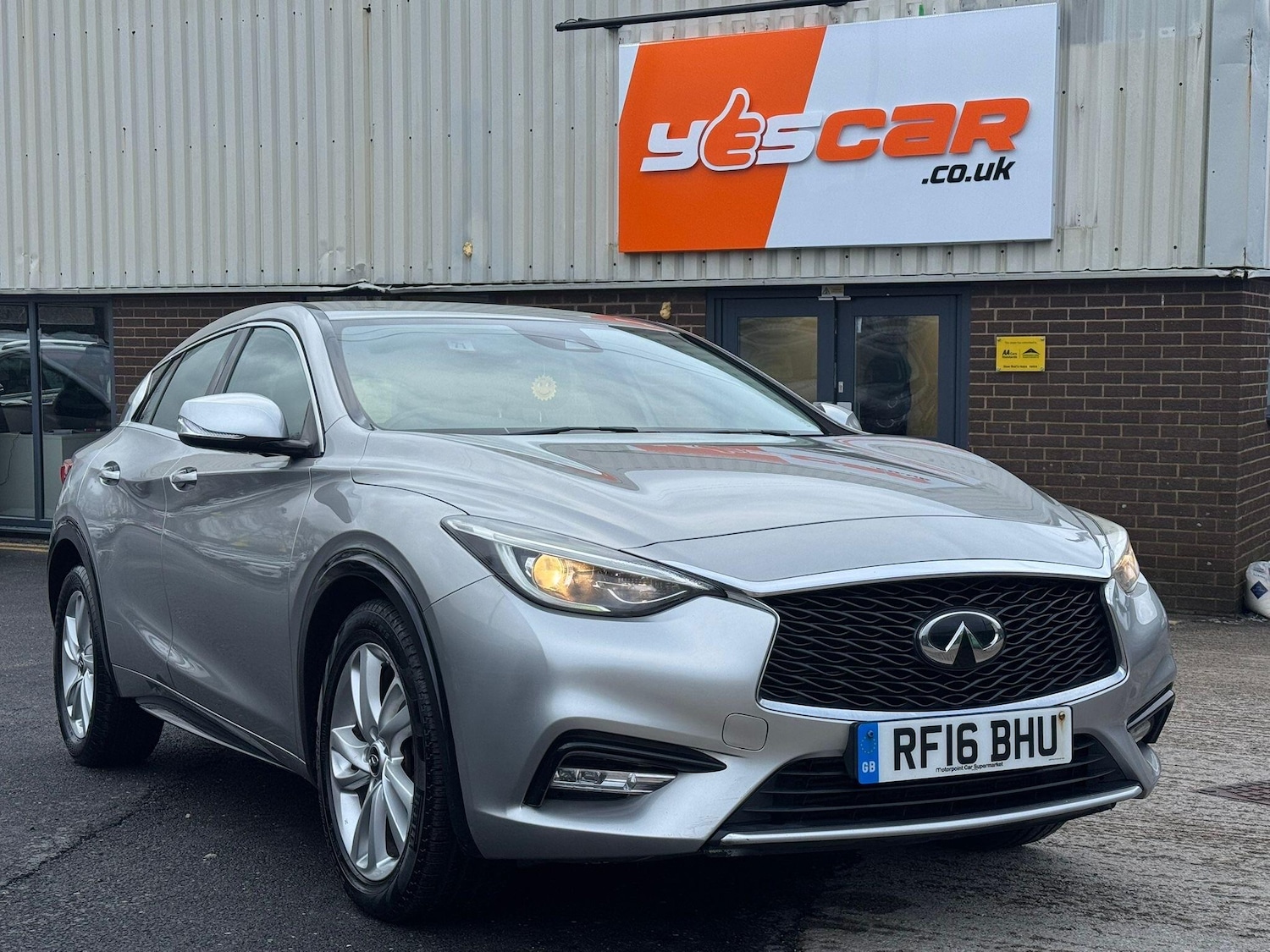 Used Infiniti Q30 2016 for sale - 77305689: Photo 6