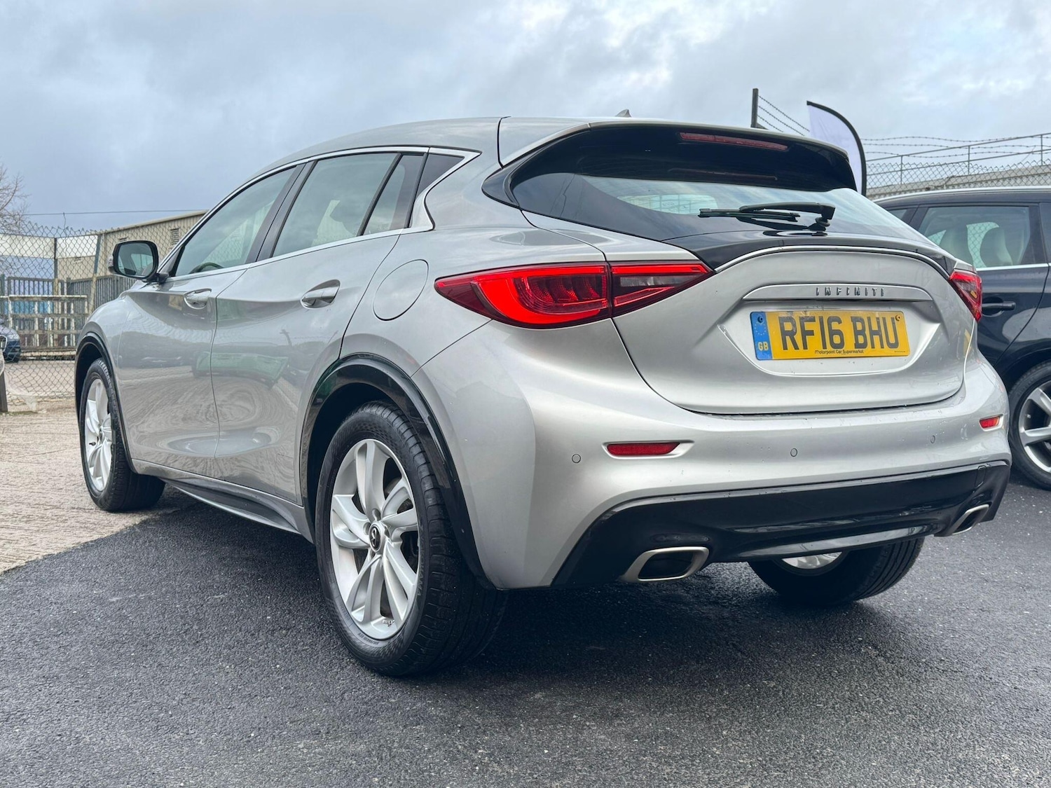 Used Infiniti Q30 2016 for sale - 77305689: Photo 7