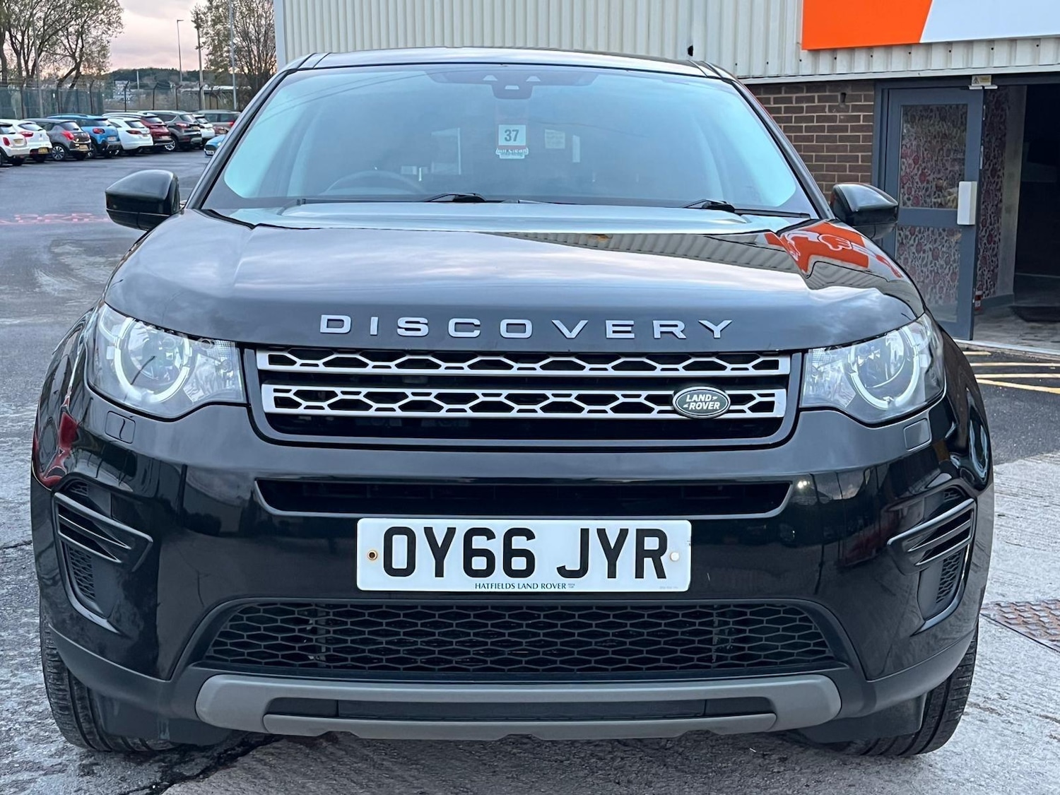 Used Land Rover Discovery Sport 2016 for sale - 76689086: Photo 2